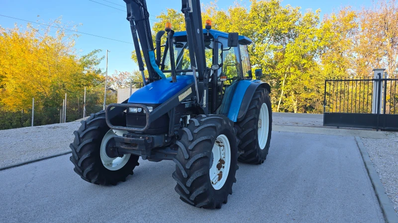 Трактор New Holland TS-110.Челен товарач, снимка 6 - Селскостопанска техника - 52712500