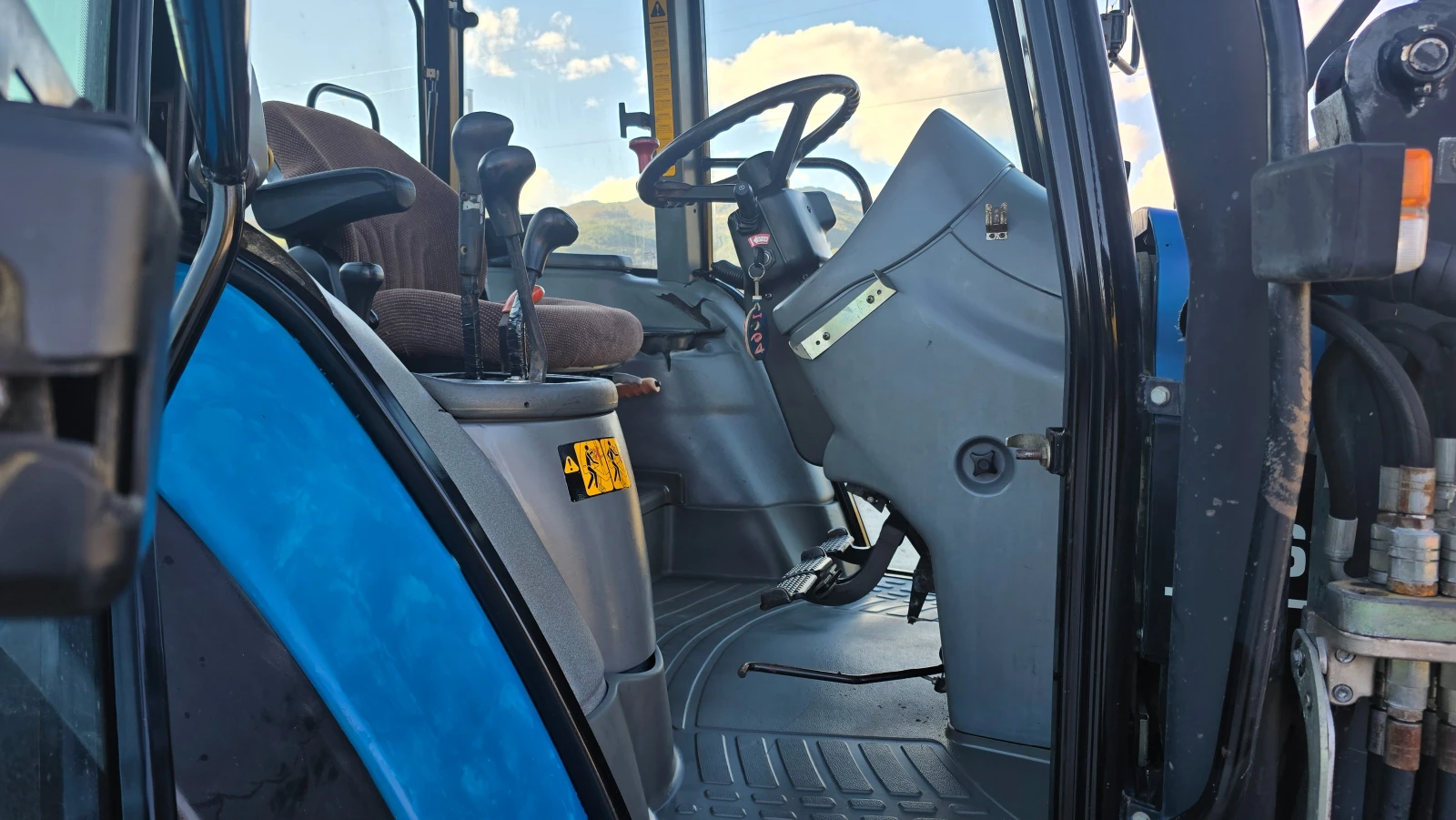  New Holland TS-110.  | Mobile.bg   16