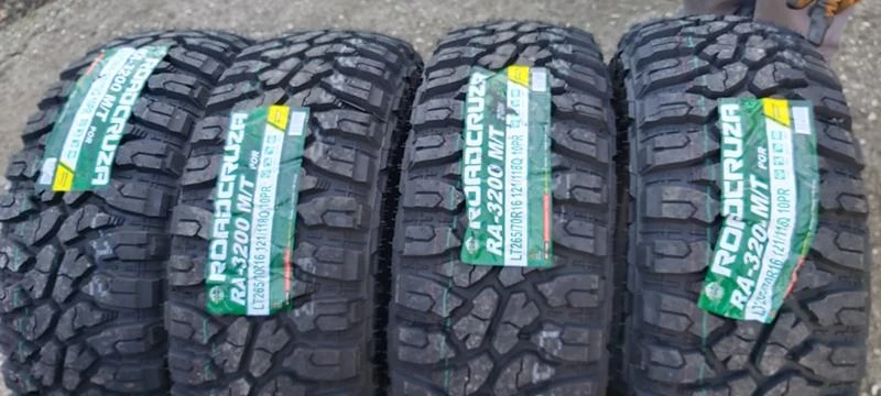 Гуми Всесезонни 265/70R16, снимка 1 - Гуми и джанти - 31495797