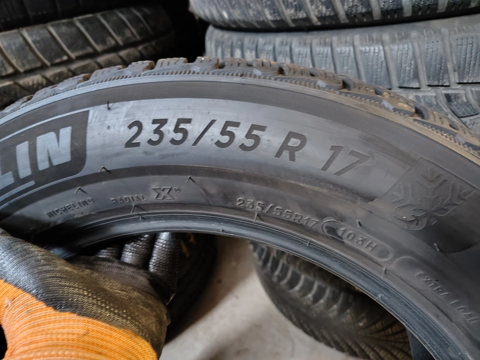 ���� 235/55R17 | Mobile.bg � ����������� 8
