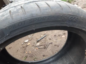 Гуми Летни 255/35R19, снимка 2 - Гуми и джанти - 52717971