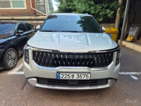 ������ Kia Carnival