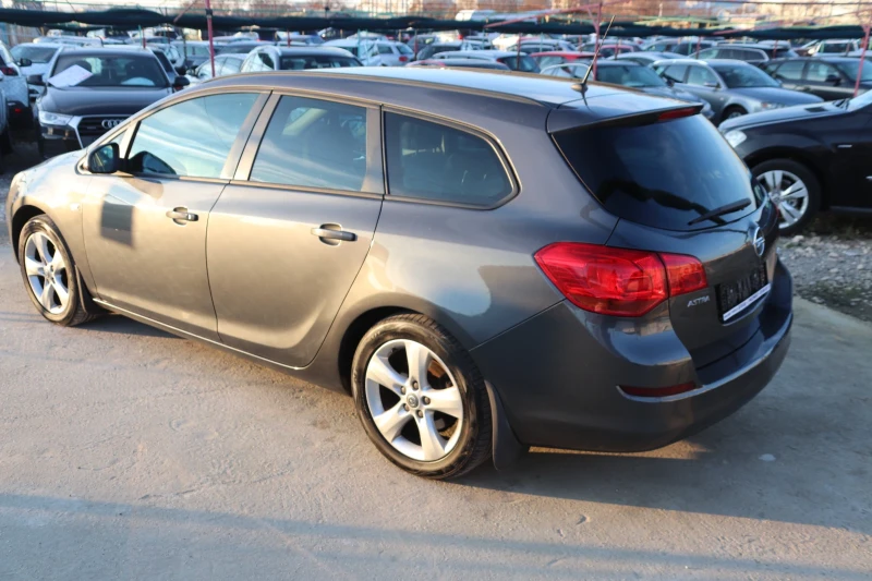 Opel Astra 1.7 Disel Pilot Sport, снимка 5 - Автомобили и джипове - 47458008