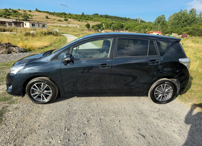 Toyota Verso D4D 7 места камера за заден ход Euro 5B, снимка 6 - Автомобили и джипове - 51375062