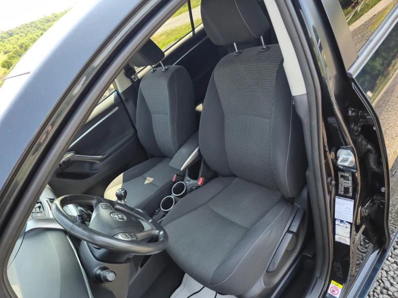 Toyota Verso D4D 7 места камера за заден ход Euro 5B, снимка 14 - Автомобили и джипове - 51375062