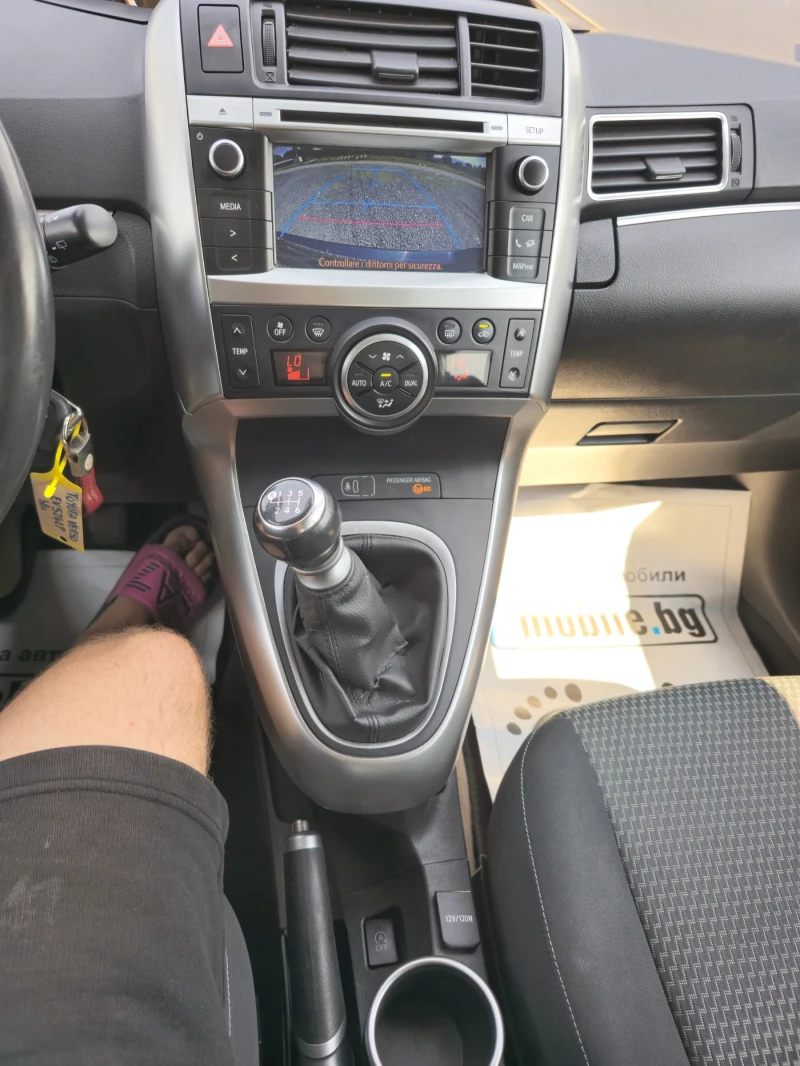 Toyota Verso D4D 7 места камера за заден ход Euro 5B, снимка 13 - Автомобили и джипове - 51375062