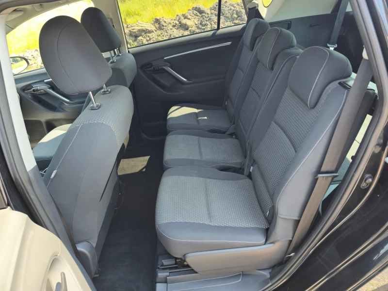 Toyota Verso D4D 7 места камера за заден ход Euro 5B, снимка 9 - Автомобили и джипове - 51375062