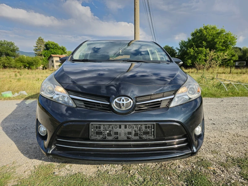 Toyota Verso D4D 7 места камера за заден ход Euro 5B, снимка 2 - Автомобили и джипове - 51375062