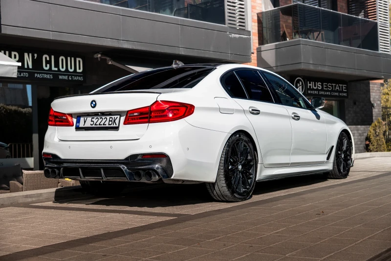 BMW 540 M-PACK/FULL LED/HEAD UP/360/ASSIST/GESTURE, снимка 7 - Автомобили и джипове - 52110192