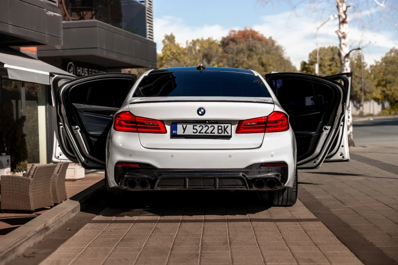 BMW 540 M-PACK/FULL LED/HEAD UP/360/ASSIST/GESTURE, снимка 6 - Автомобили и джипове - 52110192
