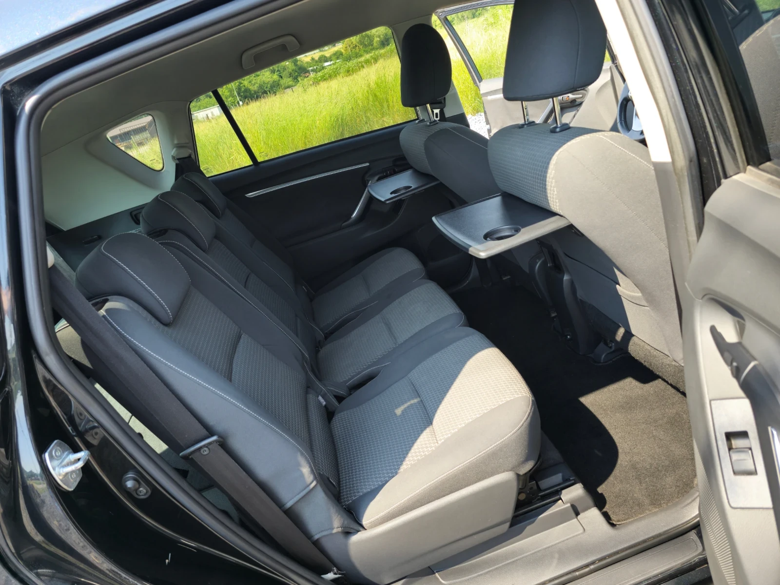 Toyota Verso D4D 7 места камера за заден ход Euro 5B | Mobile.bg — изображение 15