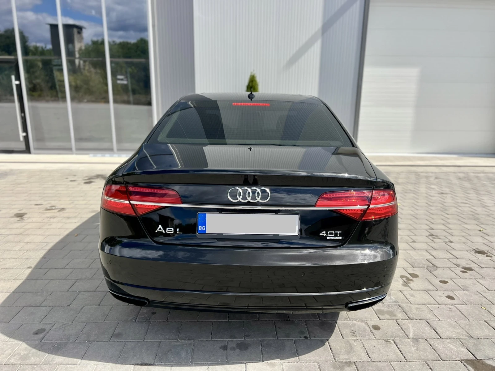 Audi A8  - изображение 4
