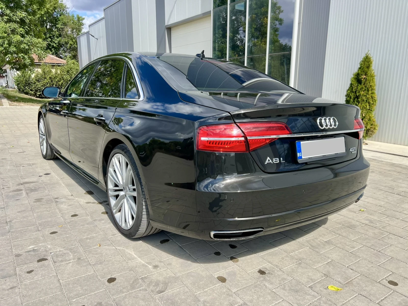 Audi A8  - изображение 5