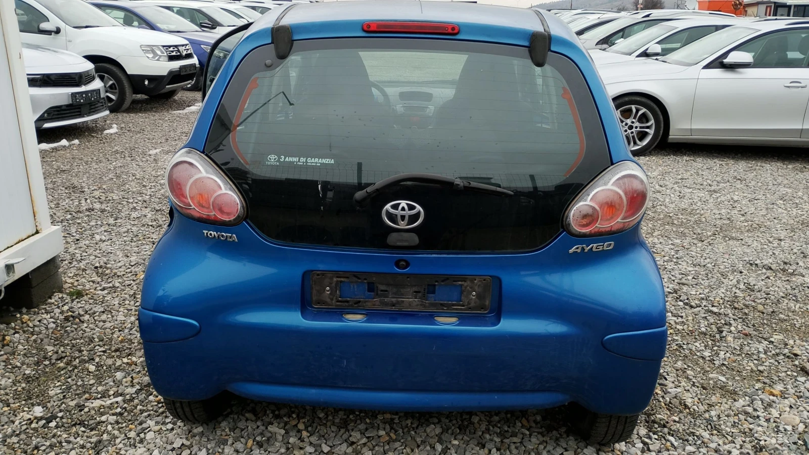 Toyota Aygo 1.0 автоматик - изображение 5