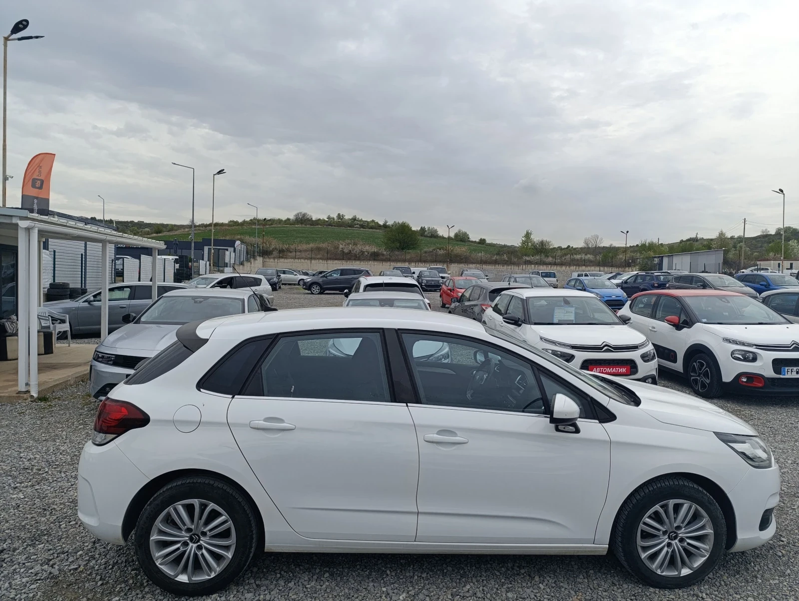 Citroen C4 1.6hdi  evro6, снимка 11 - Автомобили и джипове - 53184830
