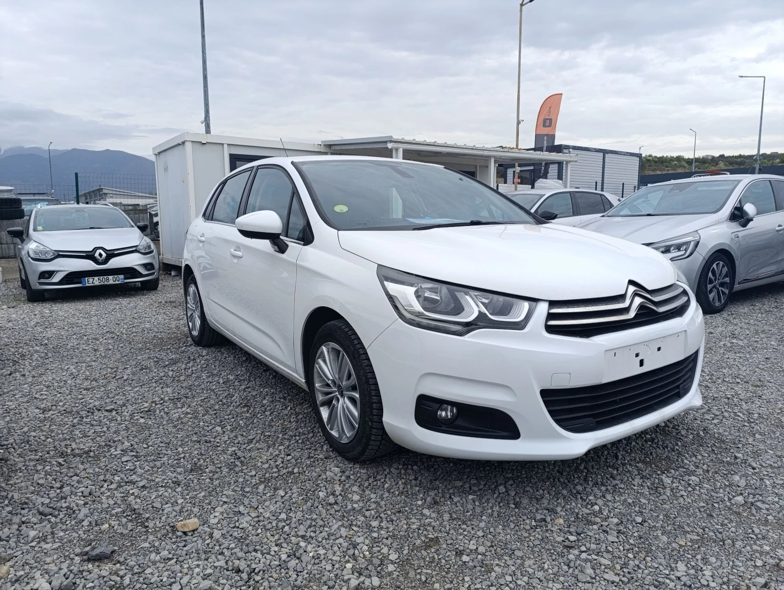 Citroen C4 1.6hdi  evro6, снимка 10 - Автомобили и джипове - 53184830