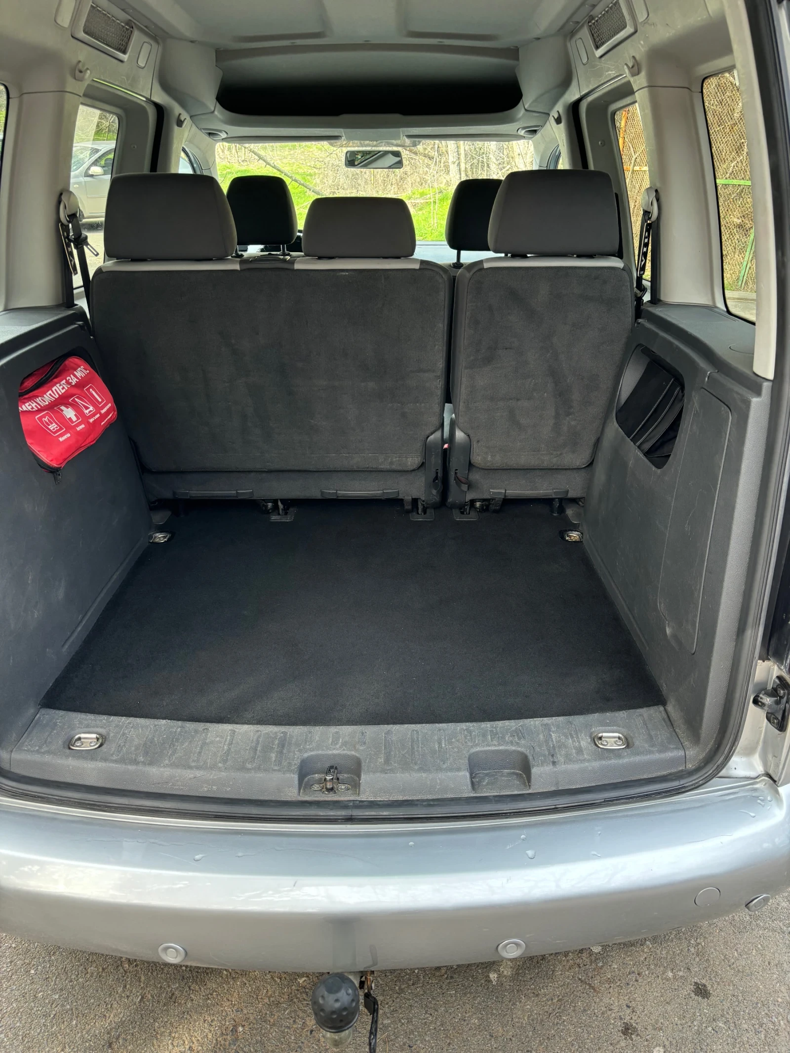 VW Caddy, снимка 13 - Автомобили и джипове - 53696324