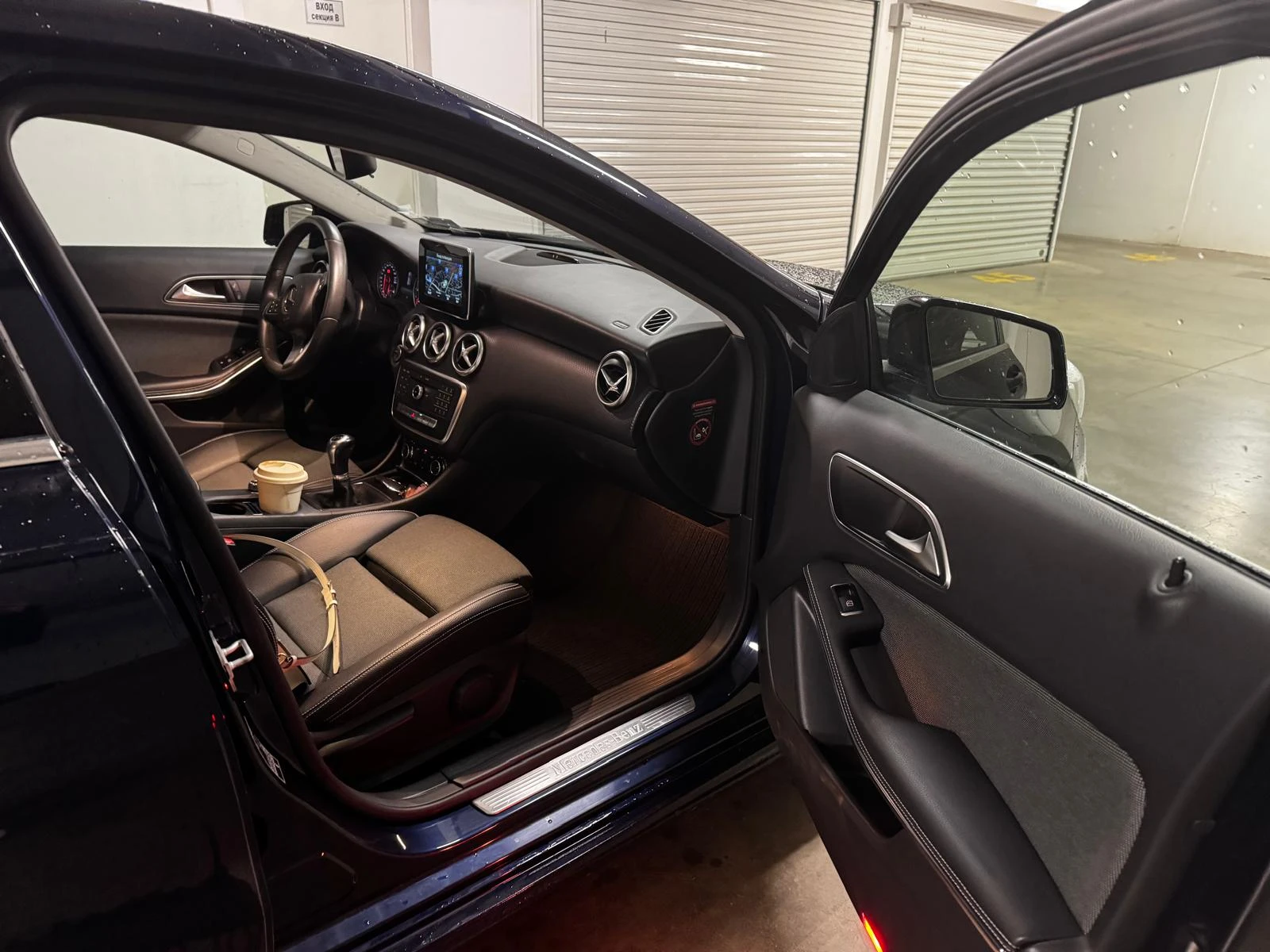 Mercedes-Benz A 180, снимка 7 - Автомобили и джипове - 54126283