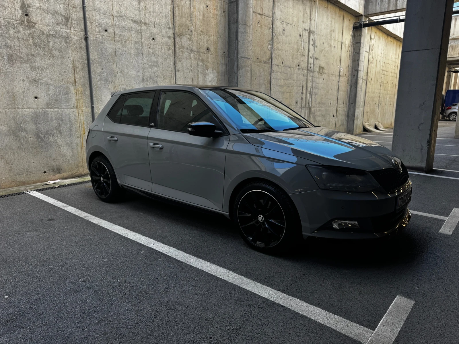Skoda Fabia Monte Carlo 1.2 / Автоматик 7 dsg / 4 цилиндъра , снимка 2 - Автомобили и джипове - 54160020