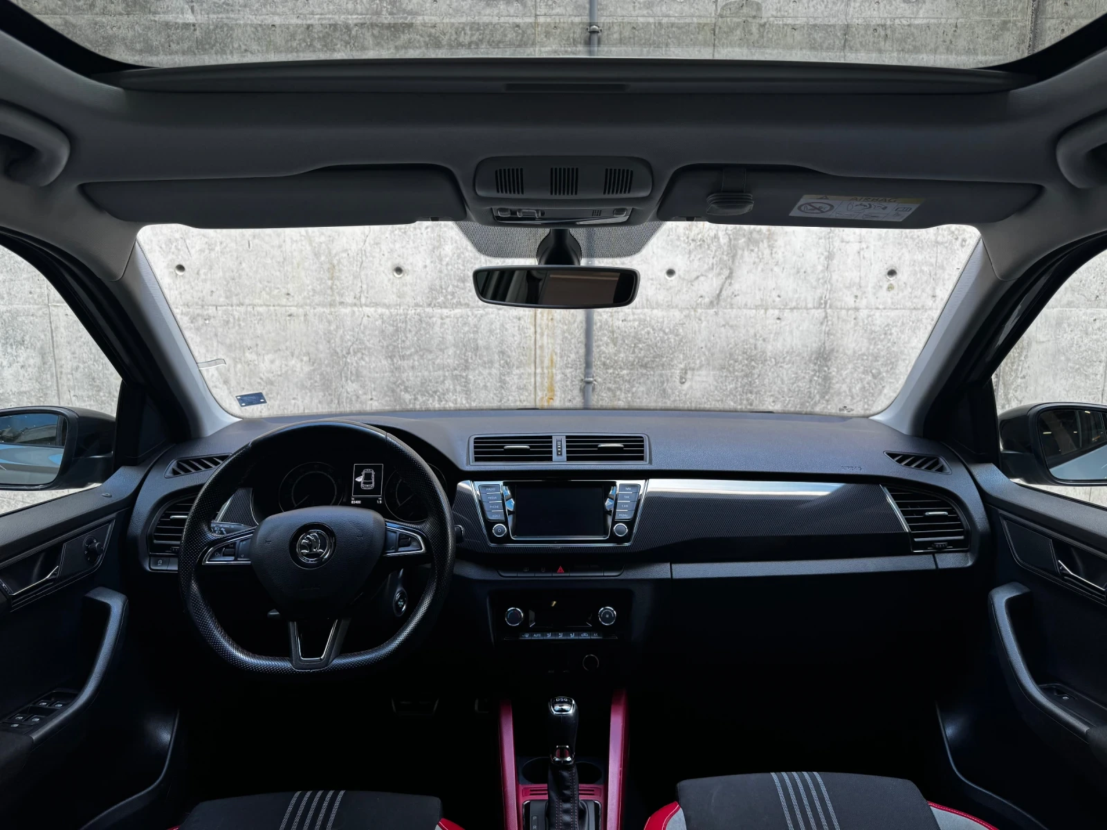 Skoda Fabia Monte Carlo 1.2 / Автоматик 7 dsg / 4 цилиндъра , снимка 6 - Автомобили и джипове - 54160020