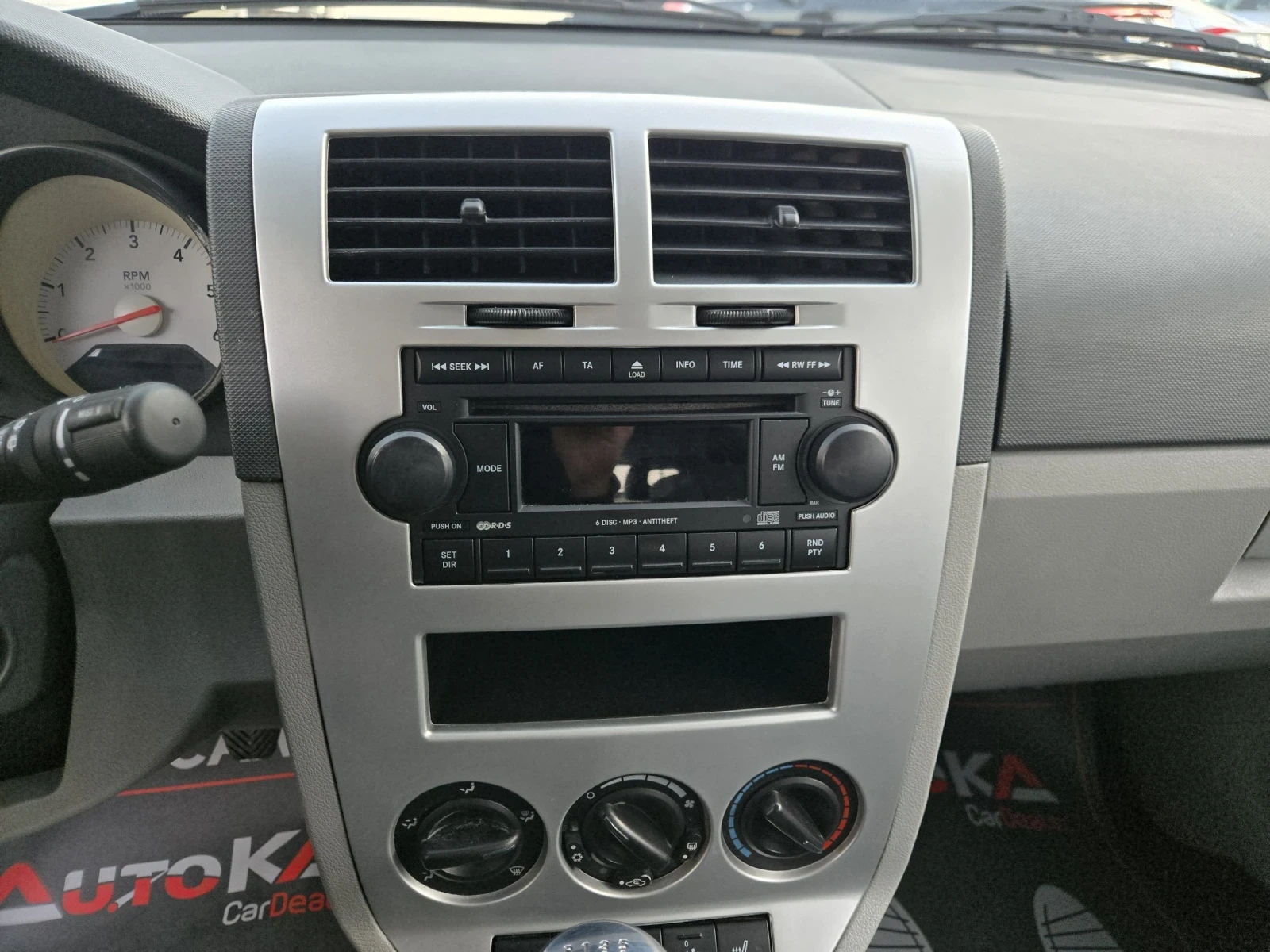 Dodge Caliber 2.0D-140кс= 6ск= ПОДГРЕВ= АВТОПИЛОТ= КОЖА, снимка 16 - Автомобили и джипове - 54195578