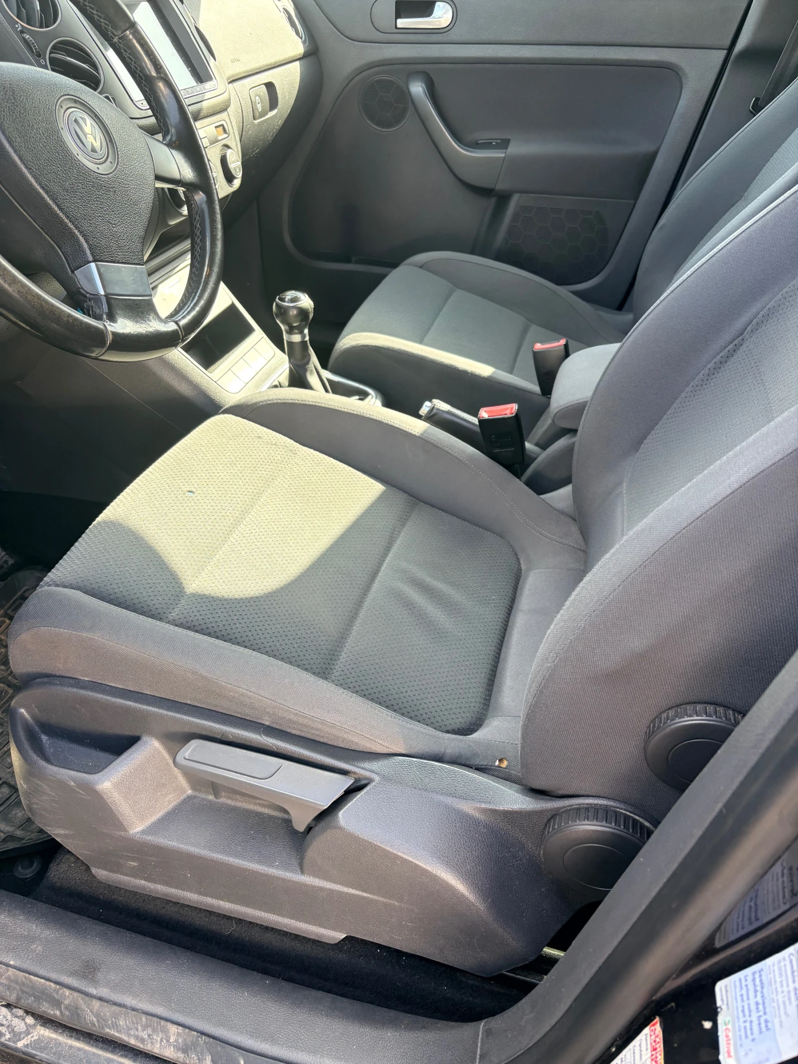 VW Golf Plus, снимка 10 - Автомобили и джипове - 54253657