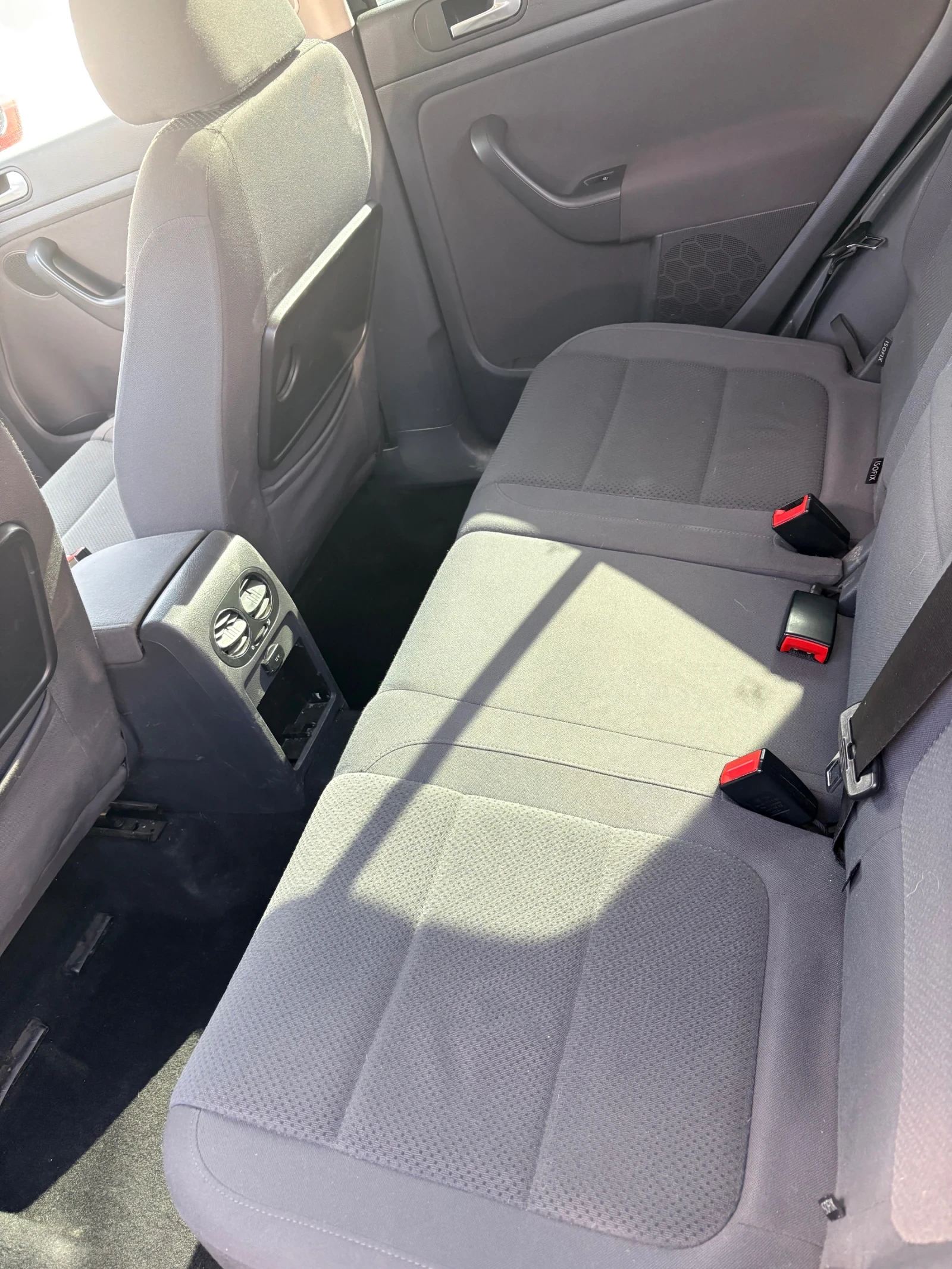 VW Golf Plus, снимка 8 - Автомобили и джипове - 54253657