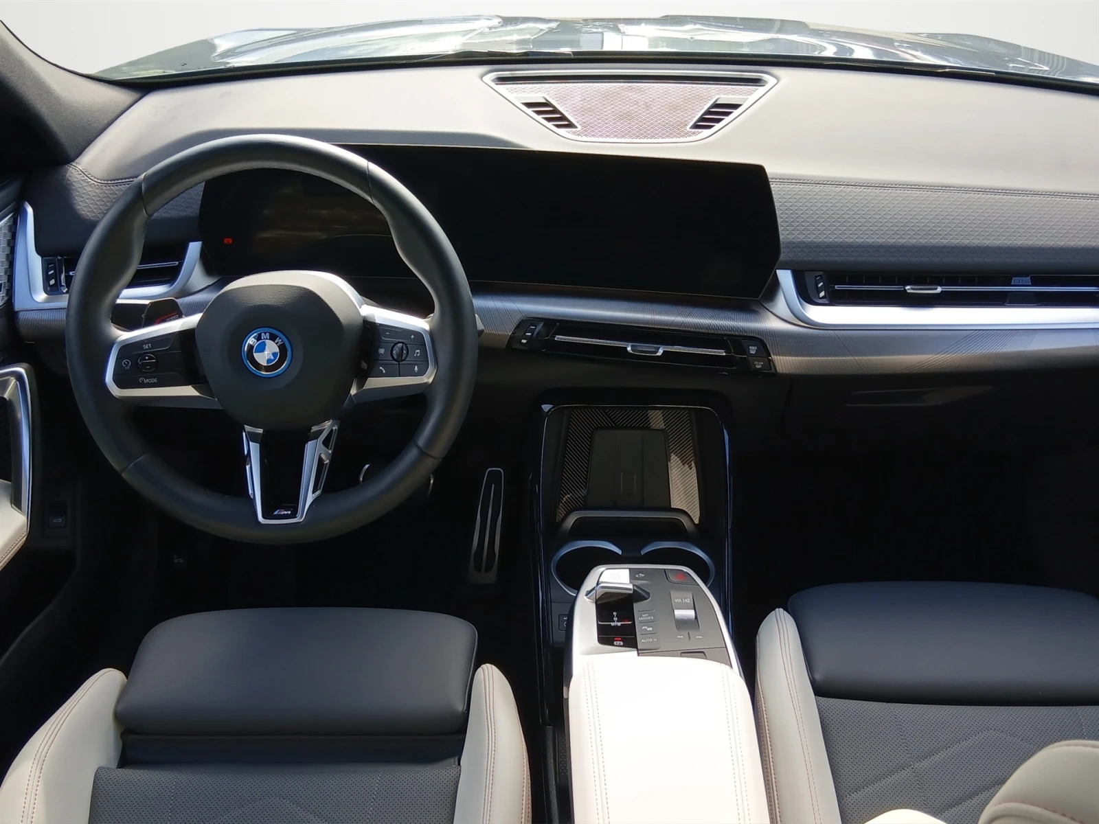 BMW iX2 xDrive30 | Mobile.bg � ����������� 7