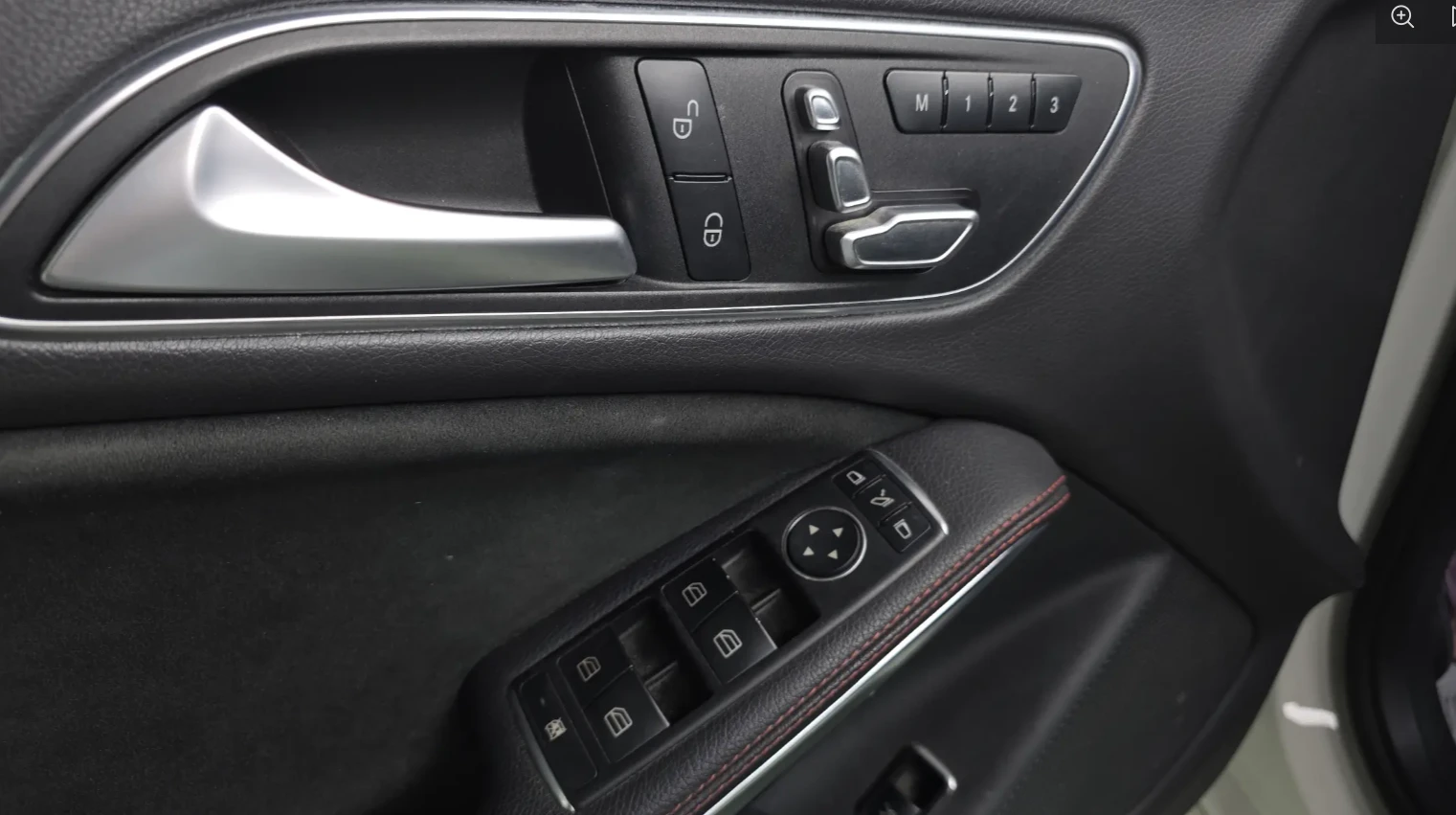 Mercedes-Benz CLA AMG PACKAGE, снимка 10 - Автомобили и джипове - 54610524