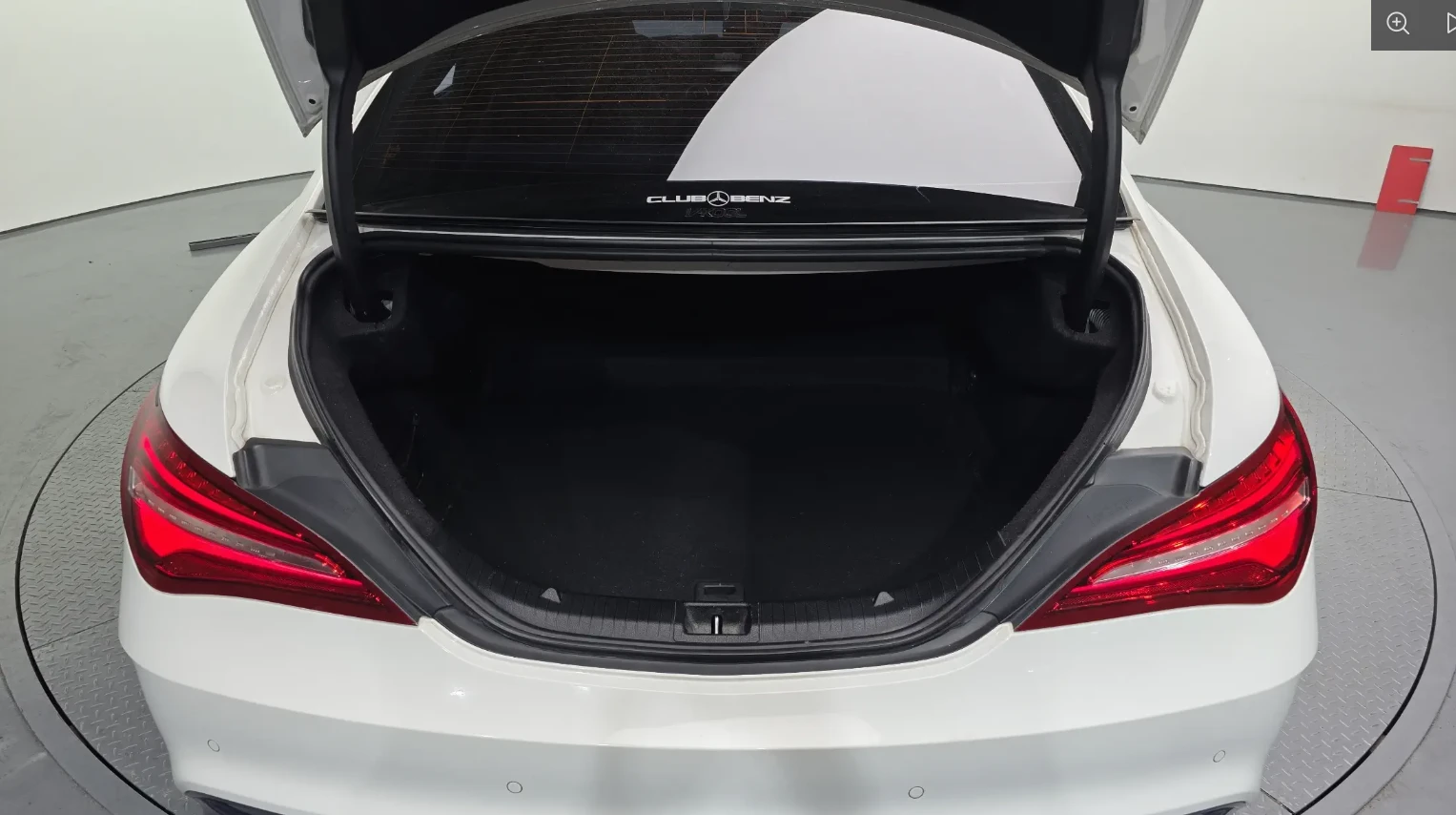 Mercedes-Benz CLA AMG PACKAGE, снимка 6 - Автомобили и джипове - 54610524