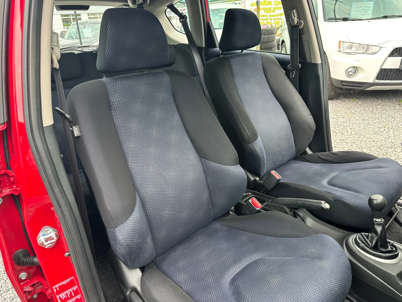 Honda Jazz 1.2I FACELIFT , снимка 12 - Автомобили и джипове - 54836275