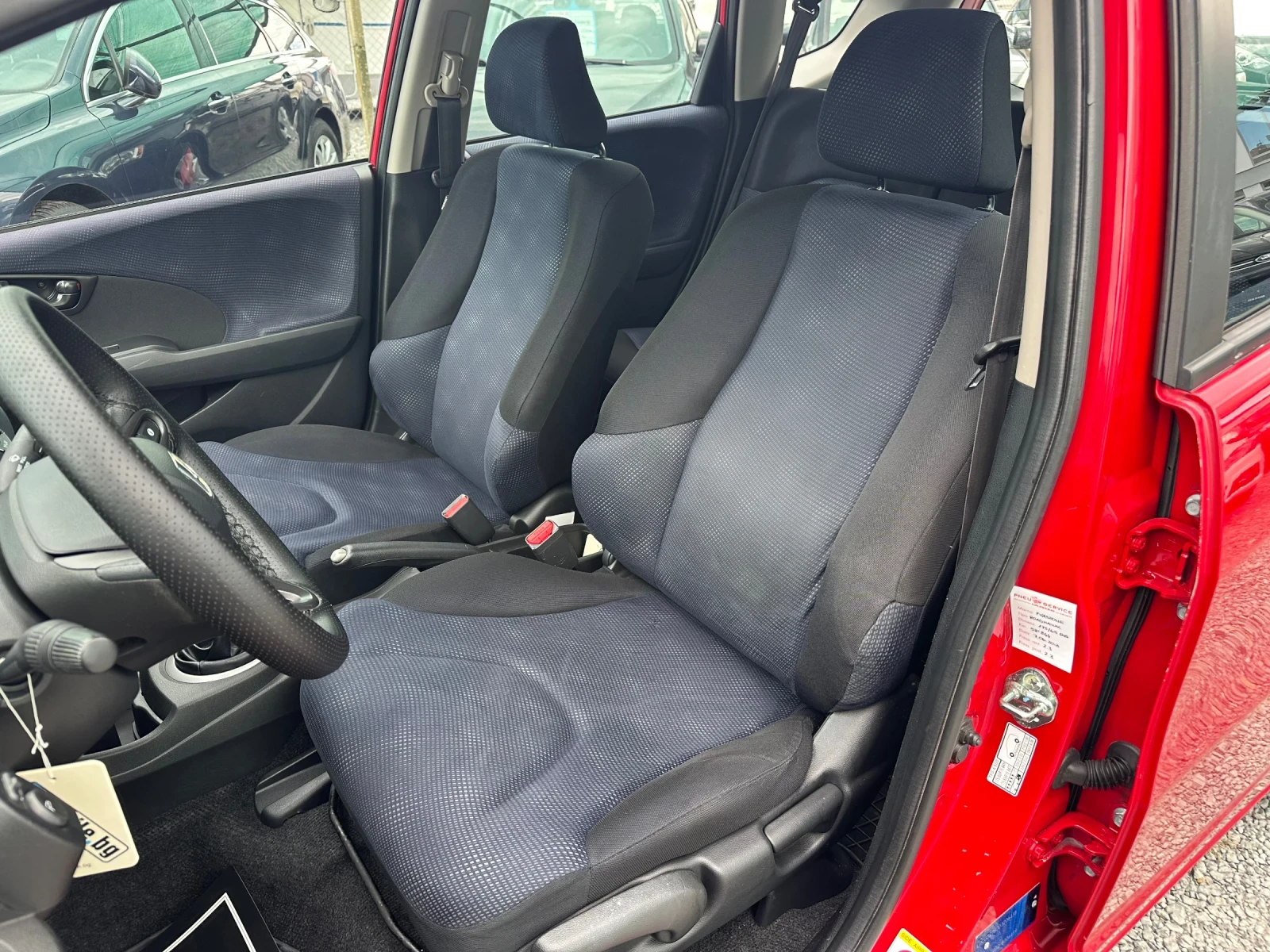 Honda Jazz 1.2I FACELIFT , снимка 11 - Автомобили и джипове - 54836275