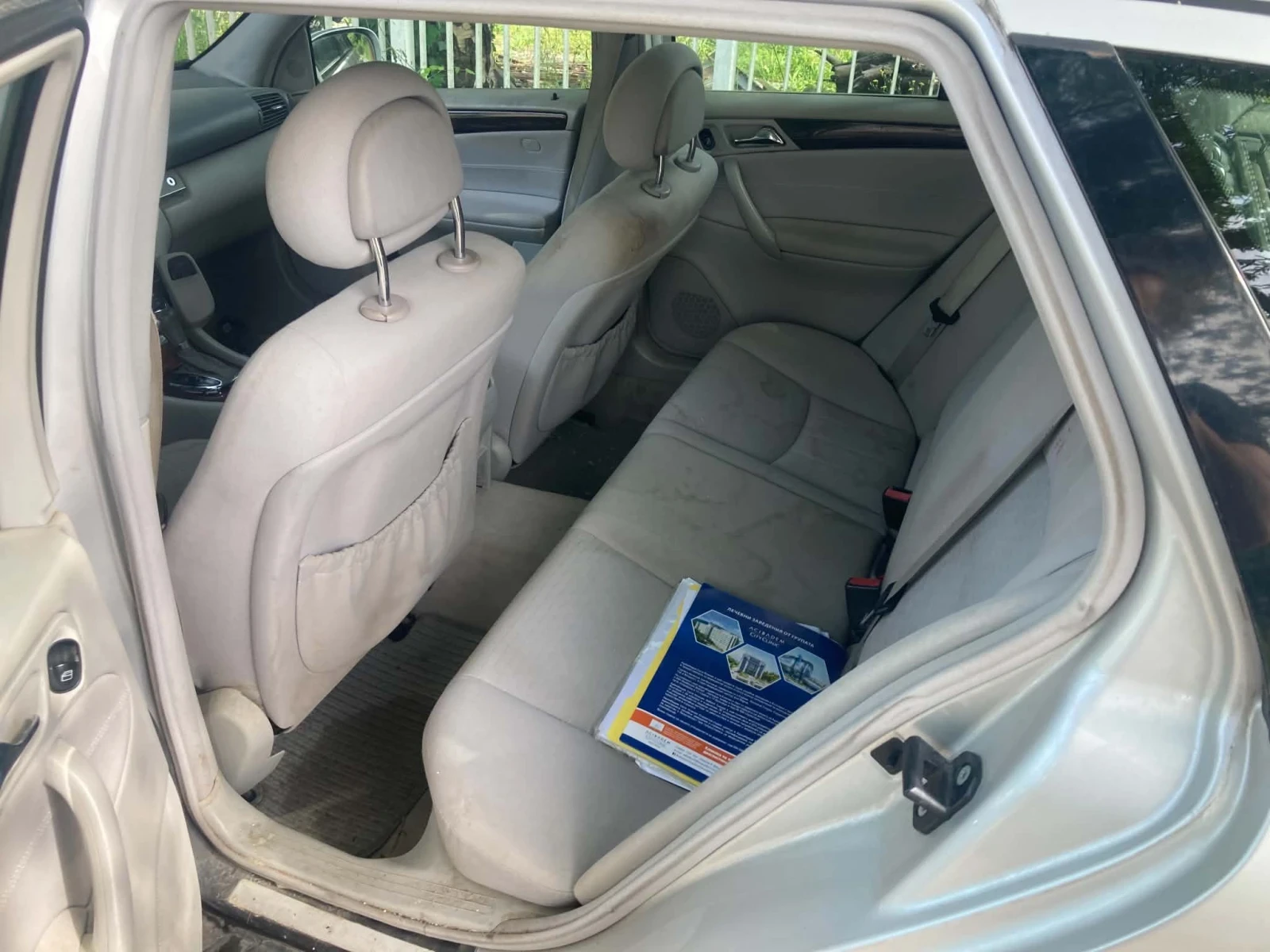 Mercedes-Benz C 240, снимка 5 - Автомобили и джипове - 54955502