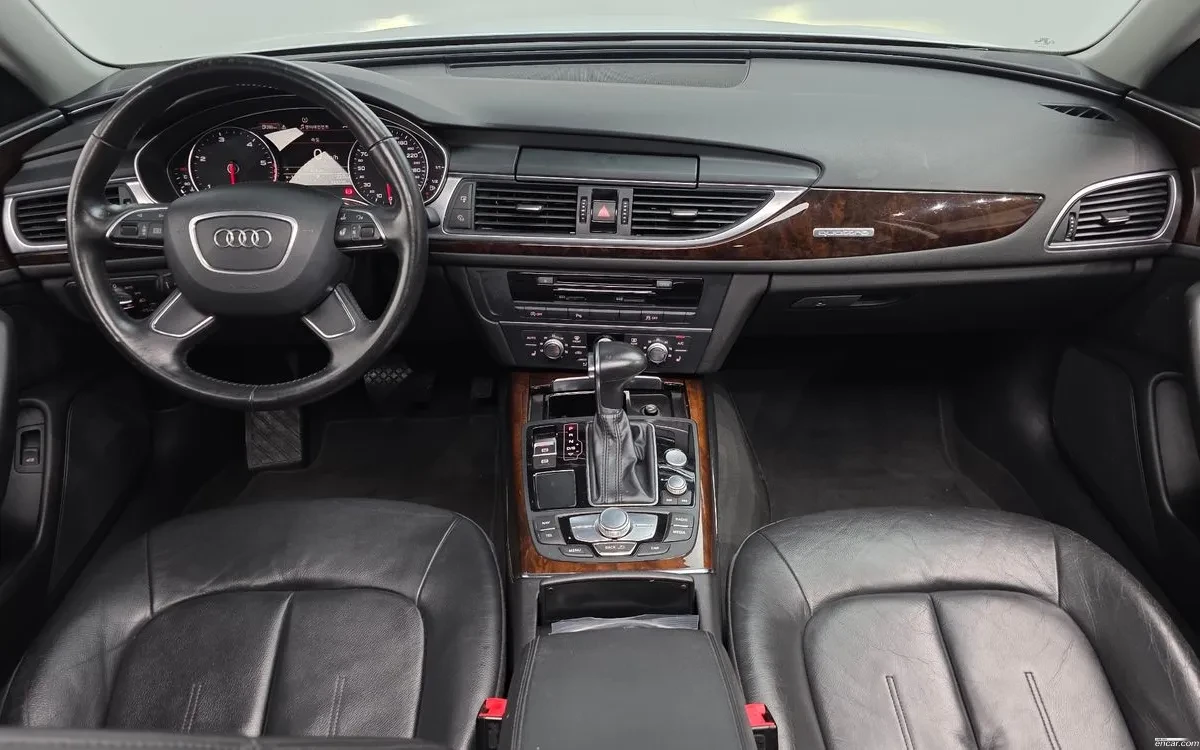 Audi A6 45TDI PRESTIGE/PANORAMA/360CAM/DIST/FULL, снимка 6 - Автомобили и джипове - 55221481