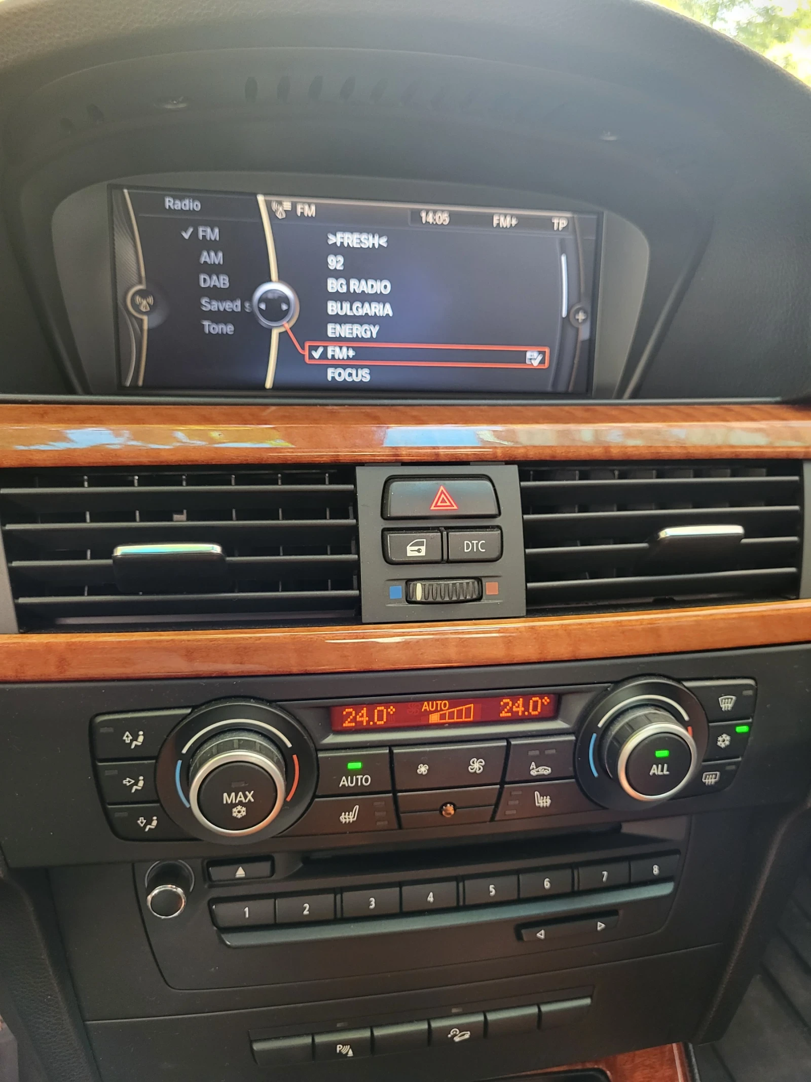 BMW 330 x-drive, снимка 11 - Автомобили и джипове - 55626518