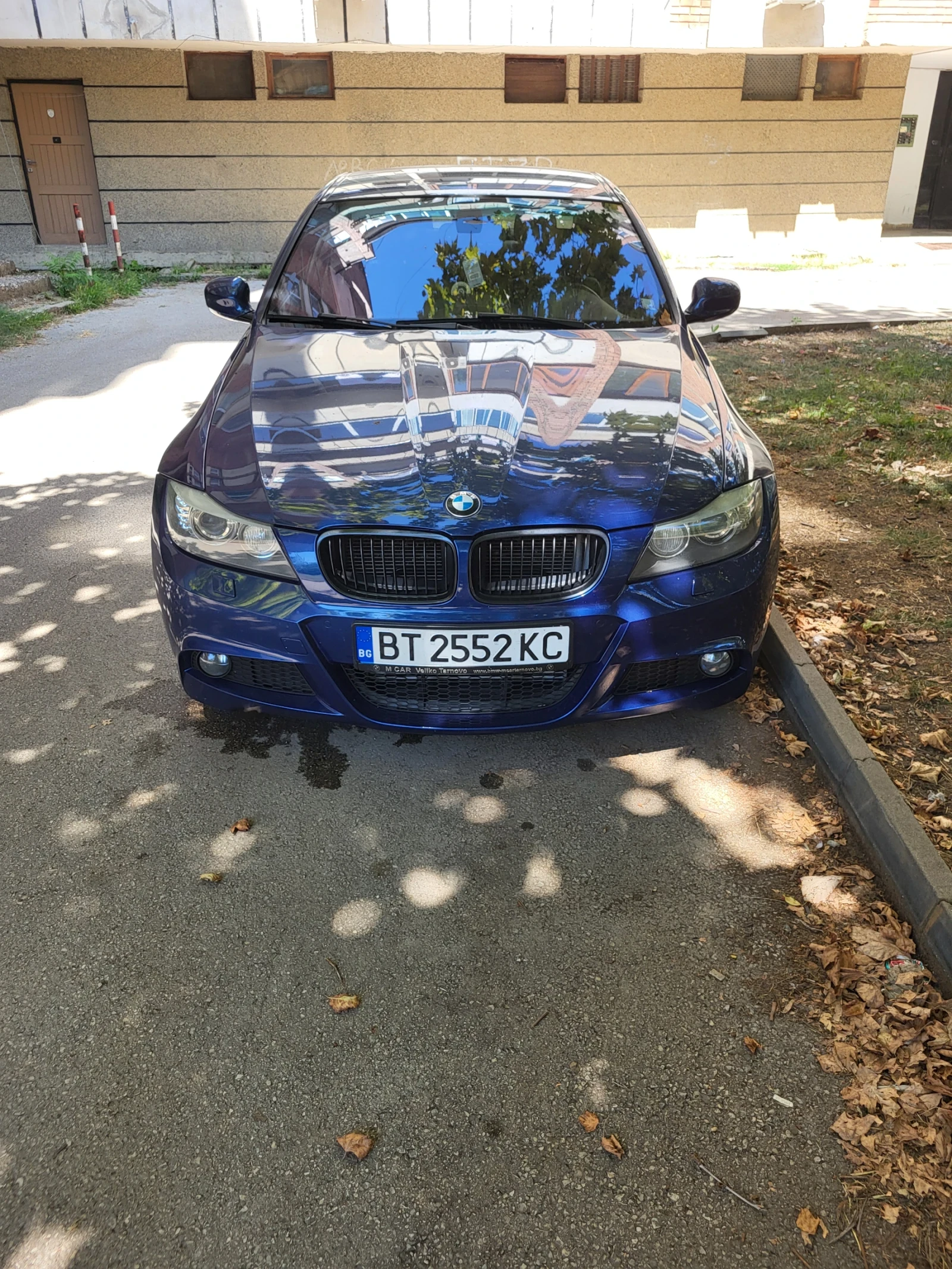 BMW 330 x-drive, снимка 2 - Автомобили и джипове - 55626518