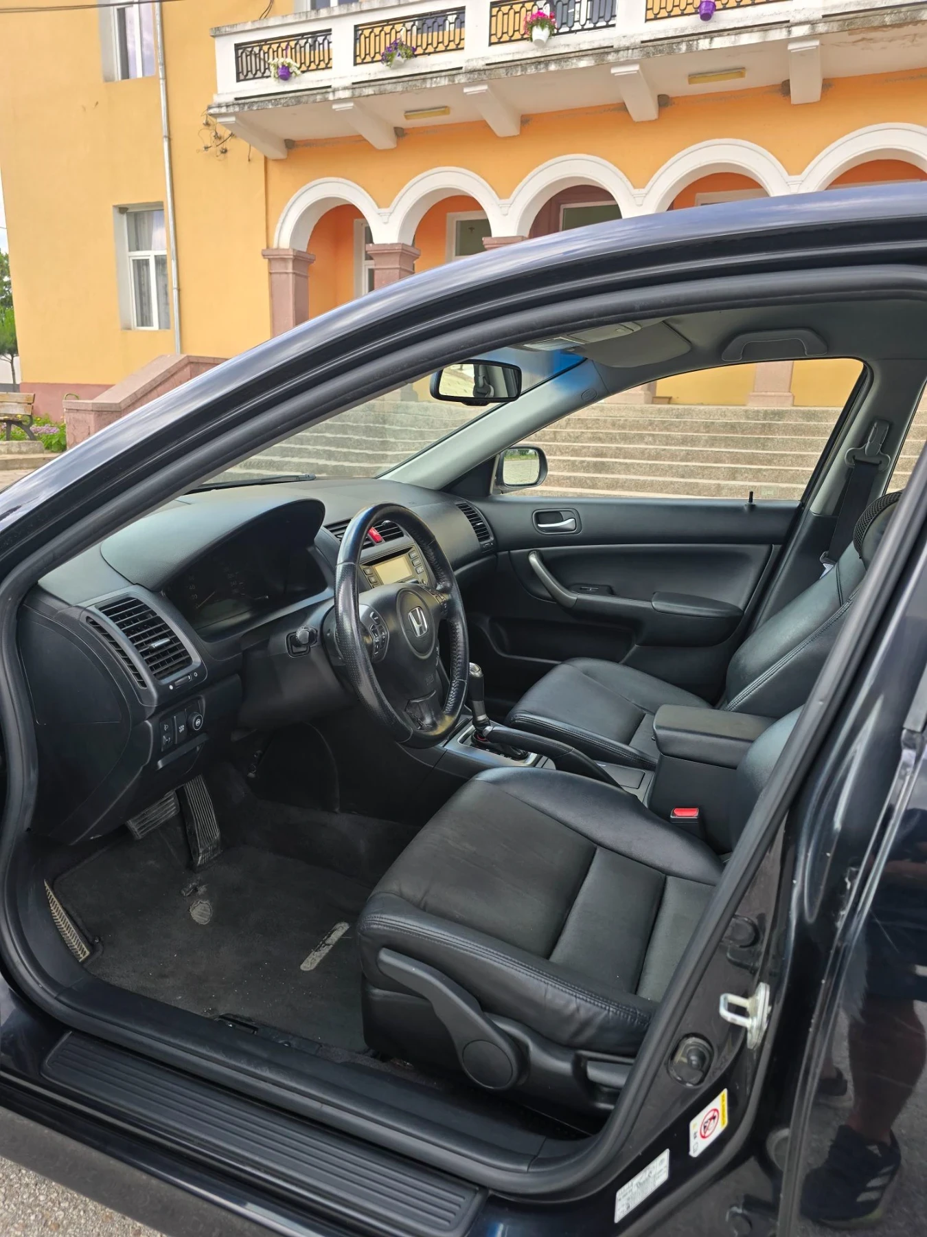 Honda Accord 2.0i, снимка 10 - Автомобили и джипове - 55729123