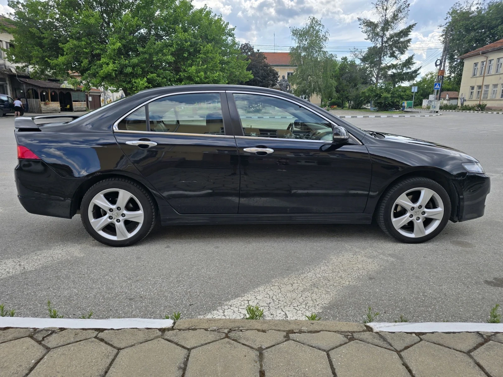 Honda Accord 2.0i, снимка 4 - Автомобили и джипове - 55729123