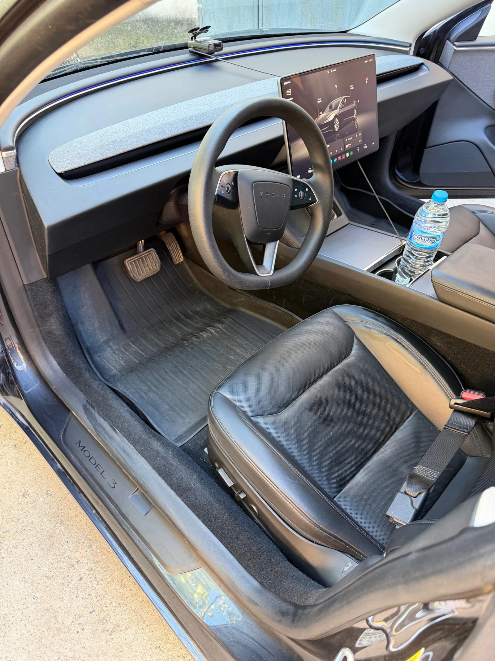 Tesla Model 3 Standart Range LFP, снимка 11 - Автомобили и джипове - 56068831