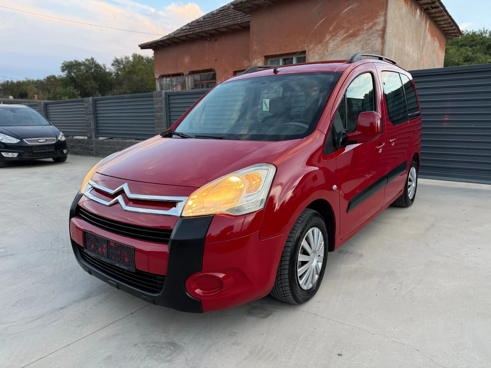 Citroen Berlingo Euro 5, снимка 7 - Автомобили и джипове - 56233519