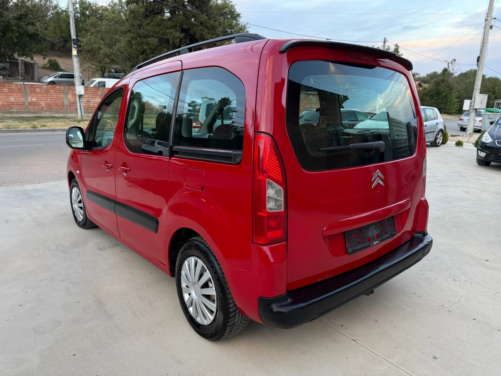 Citroen Berlingo Euro 5, снимка 5 - Автомобили и джипове - 56233519