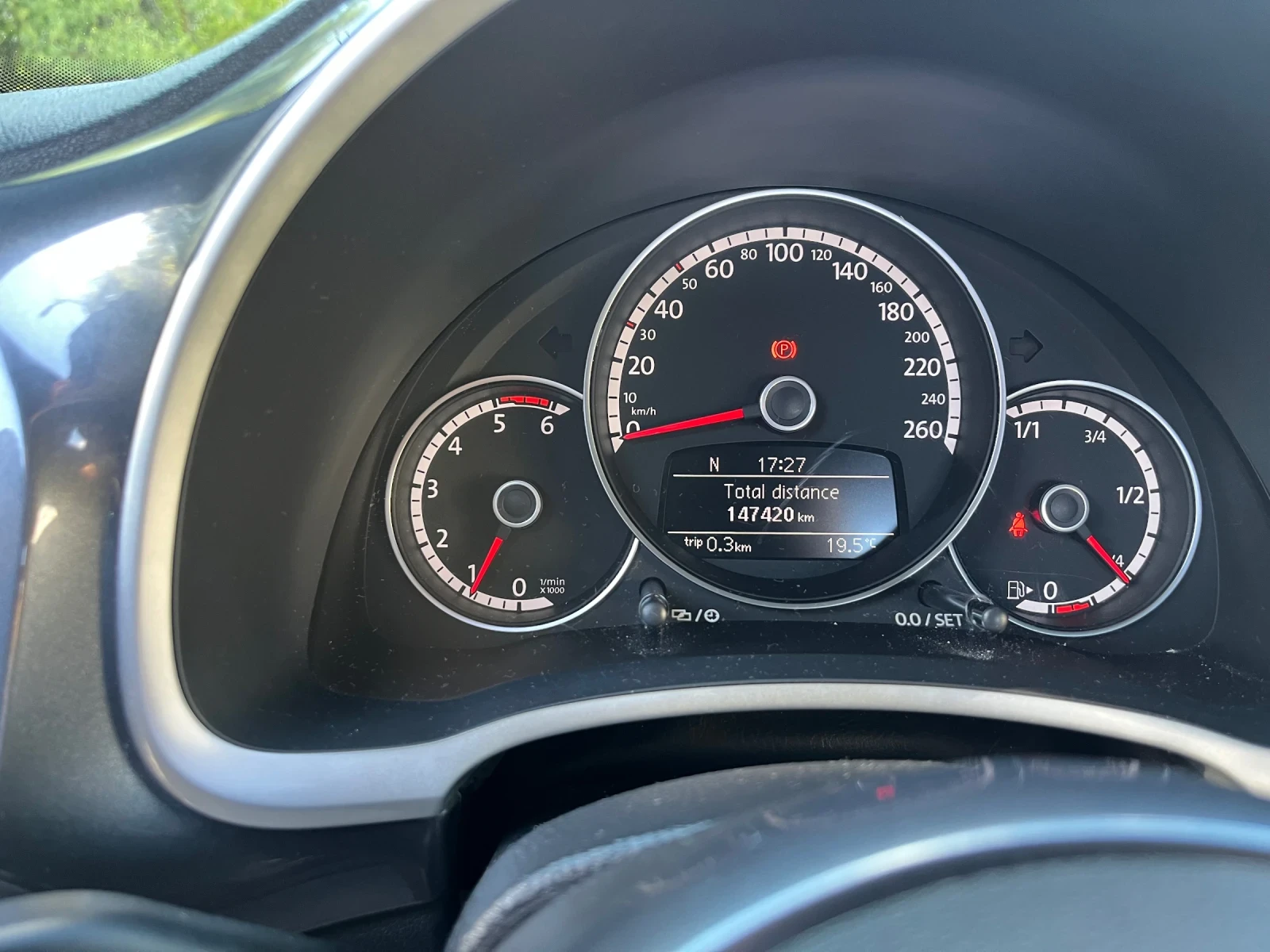 VW Beetle 2.0TDI  Coccinelle, снимка 11 - Автомобили и джипове - 56329893