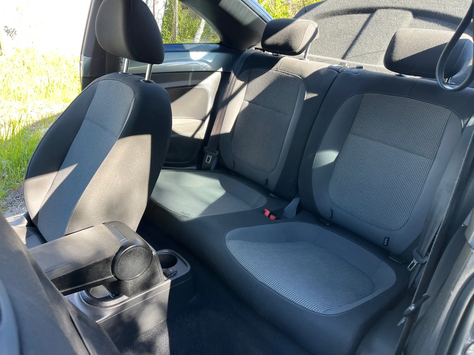 VW Beetle 2.0TDI  Coccinelle, снимка 10 - Автомобили и джипове - 56329893