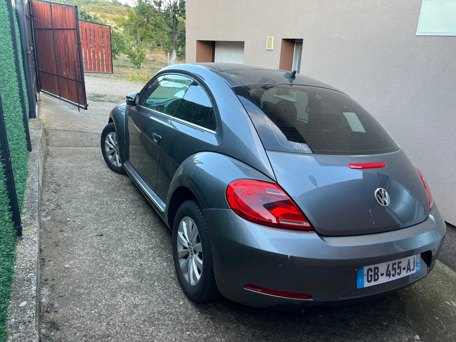 VW Beetle 2.0TDI  Coccinelle, снимка 5 - Автомобили и джипове - 56329893