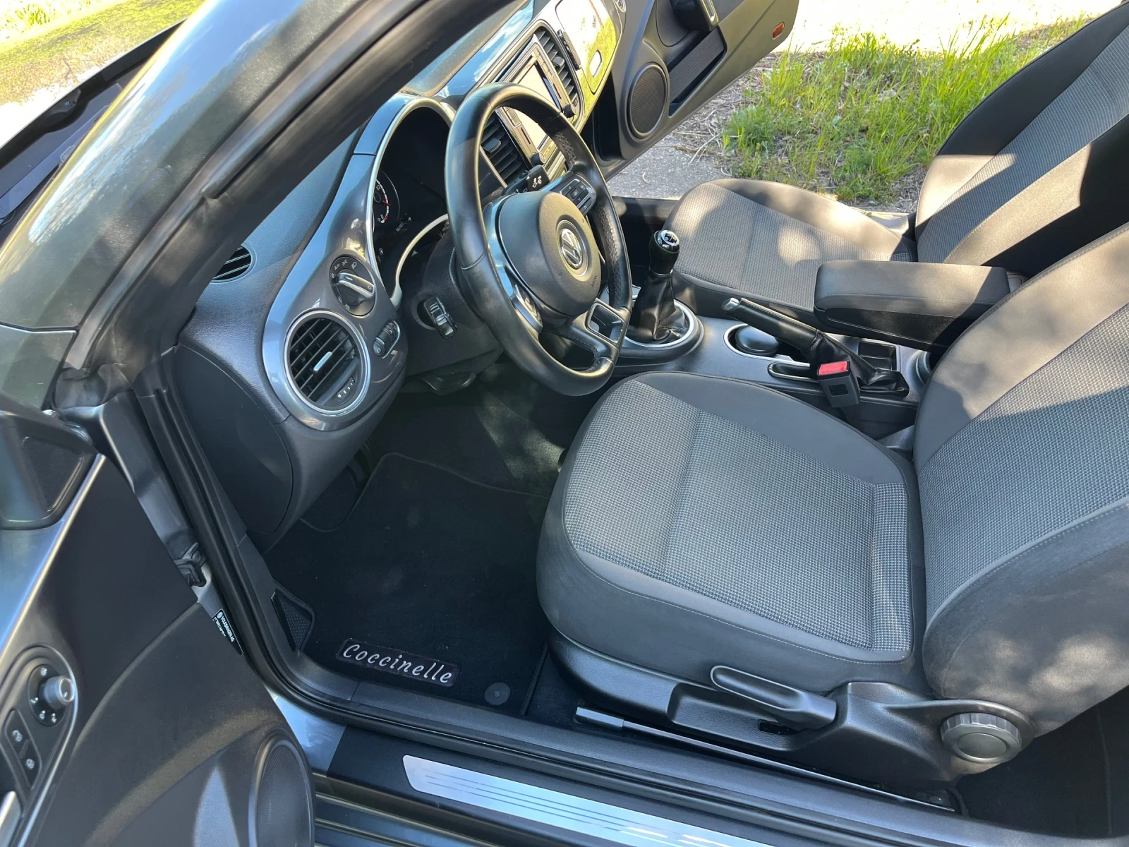 VW Beetle 2.0TDI  Coccinelle, снимка 7 - Автомобили и джипове - 56329893
