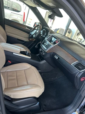 Mercedes-Benz ML 350 AMG Line   258 к.с.   ПАНОРАМА   AIRMATIC   DISTRO, снимка 5