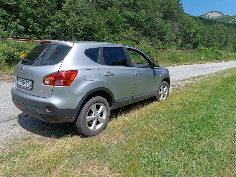 Nissan Qashqai, снимка 4 - Автомобили и джипове - 47516022