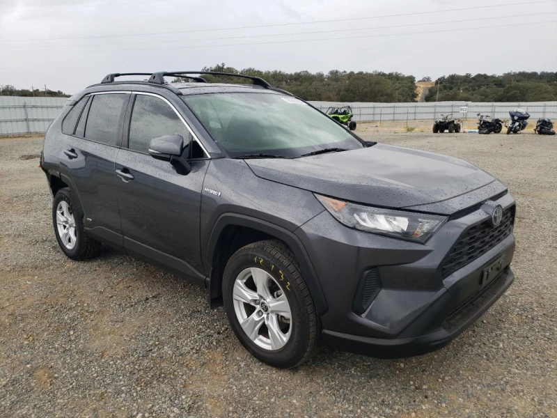 Toyota Rav4 LE , снимка 4 - Автомобили и джипове - 48235011