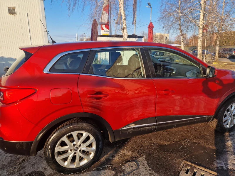 Renault Kadjar, снимка 5 - Автомобили и джипове - 49398304