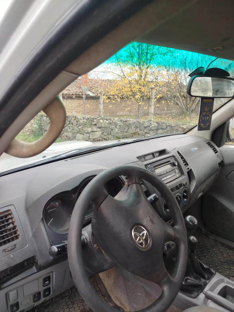 Toyota Hilux Пикап, снимка 5 - Автомобили и джипове - 52456914
